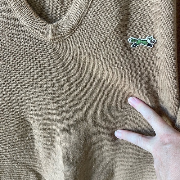 VINTAGE JCPenney The Fox sweater, tan, size Large, great condition for age - Picture 5 of 7
